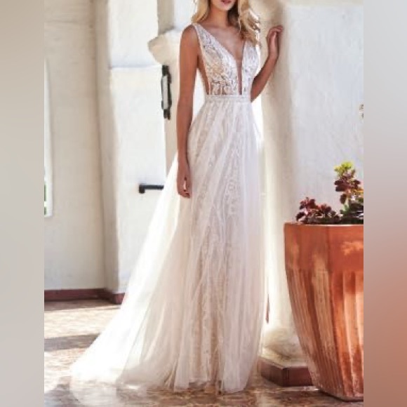 Original Tags still attached - Never been worn Jasmine Bridal wedding dress - Picture 4 of 12